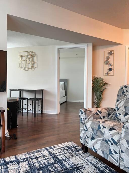 Luxury Apt 3 Mins To Dt Tampa -Pool-Gym-Balcony Exteriör bild